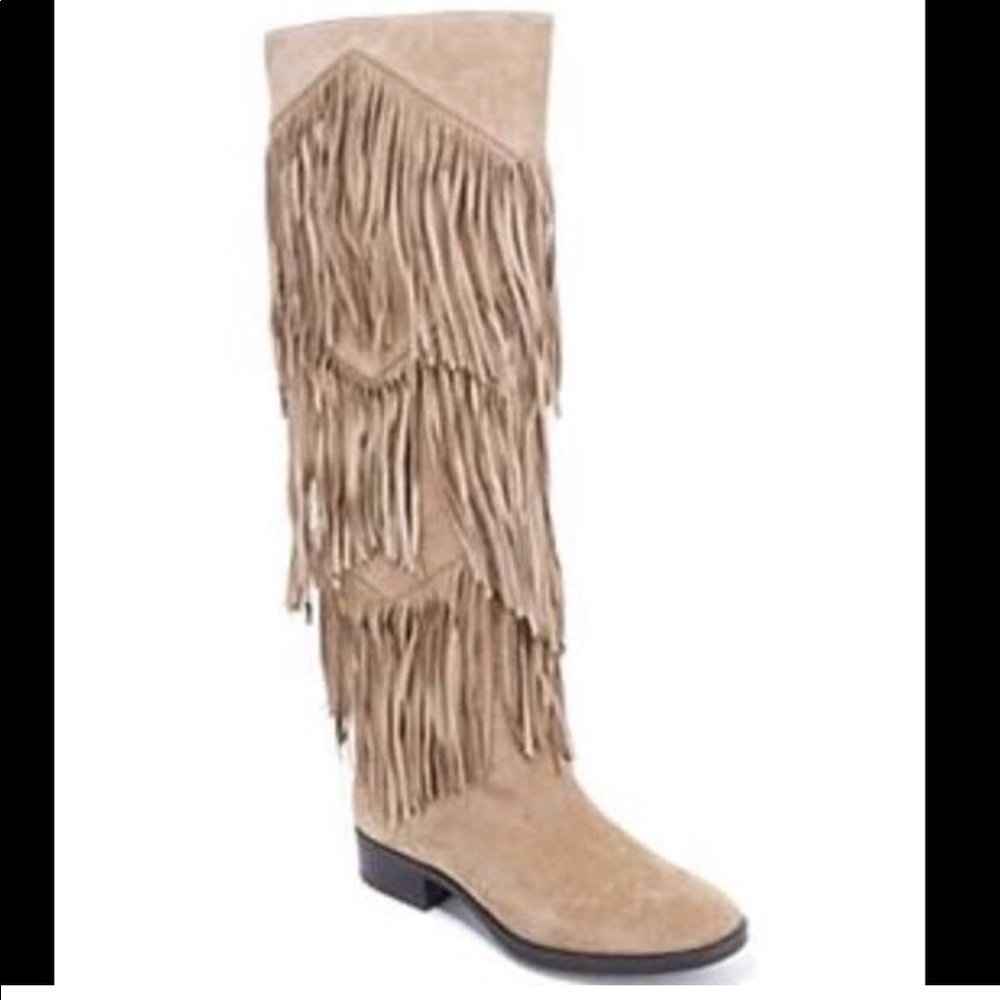 Fringe boots